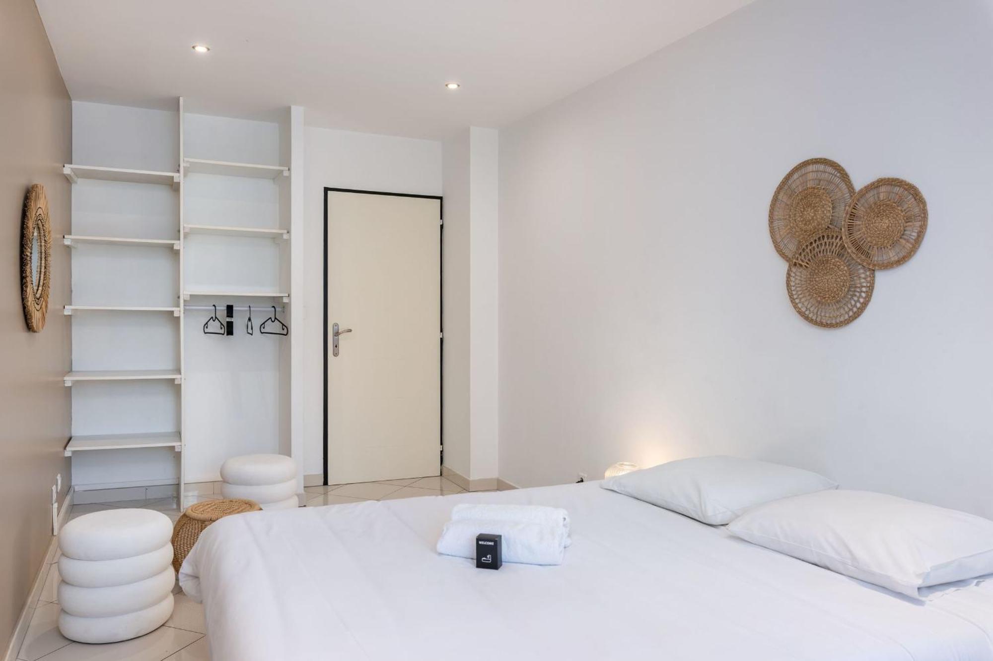 Maison Frappaz - 4 Bedrooms With Garden วีเลอร์บาน ภายนอก รูปภาพ